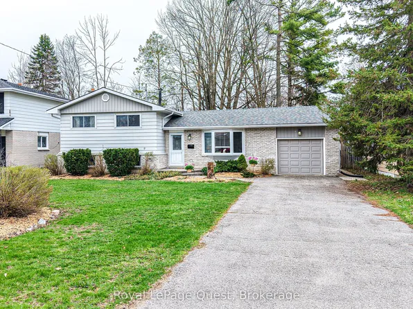 9 Eleanor Rd, Orillia, ON L3V 2S3