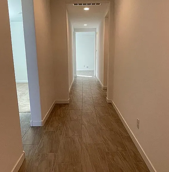 1641 W La Mirada Dr — Photo 6