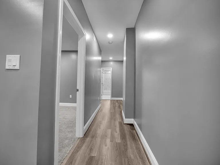 4806 Liberty Heights Ave — Photo 29