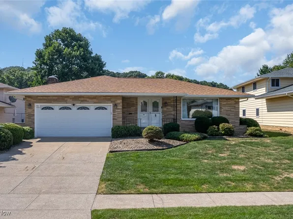 5611 Ralston Dr, Parma, OH 44129