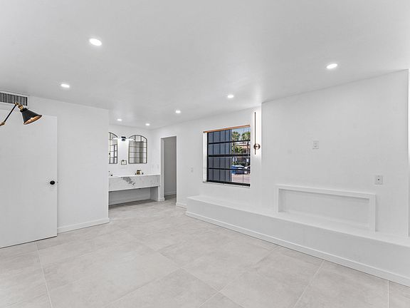 5th image of 551 Piedmont L