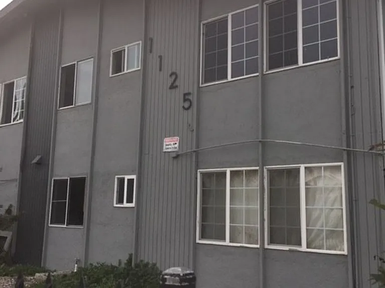 1125 Lacey Ln #4 — Photo 2