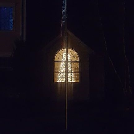4th image of 27 Johnson Dr