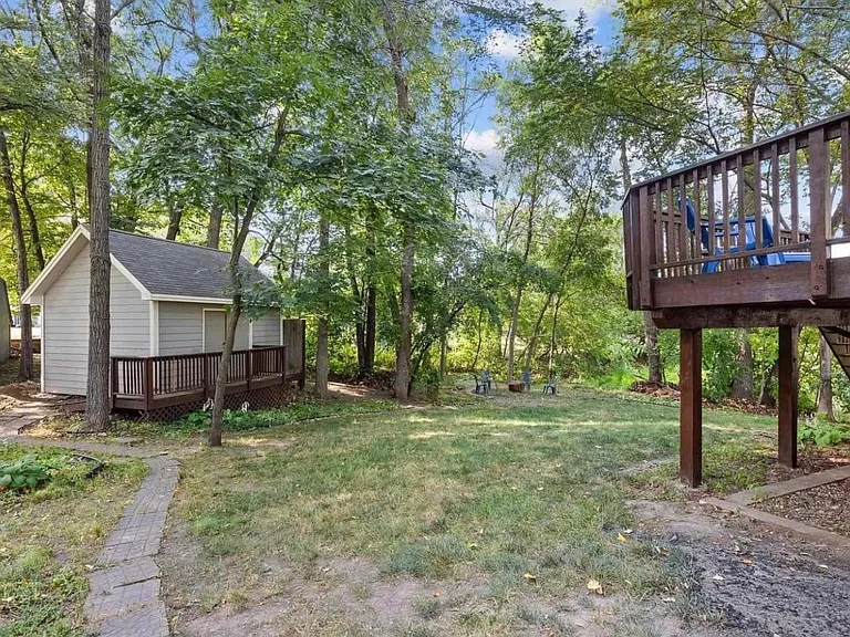 5357 Hampton St NE — Photo 9