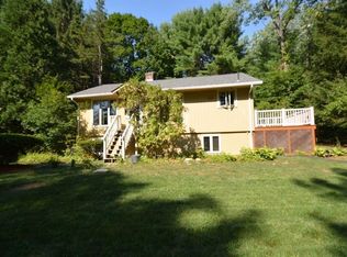 442 Warren Wright Rd, Belchertown, MA 01007