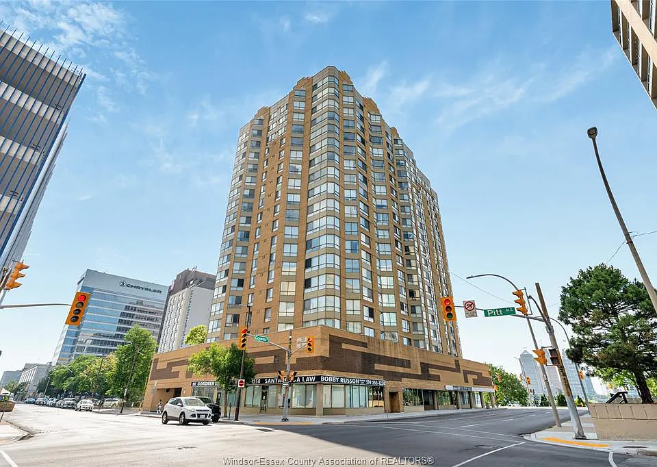75 Riverside Dr E #1902