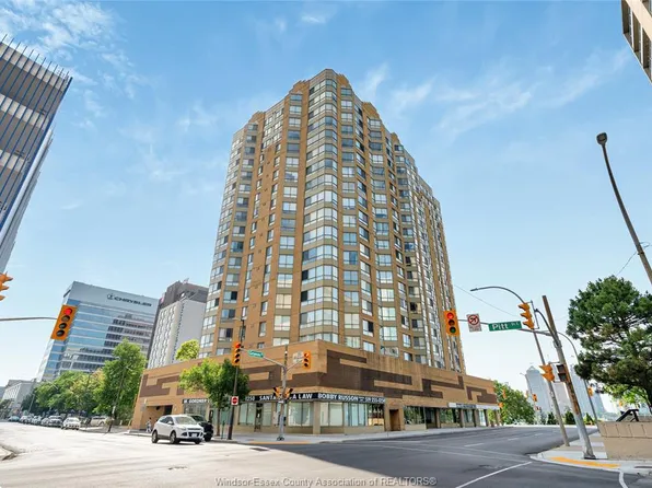 75 Riverside Dr E #1902, Windsor, ON N9A 7C4