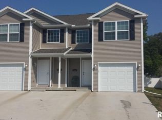 304 William St, Washington, IL 61571