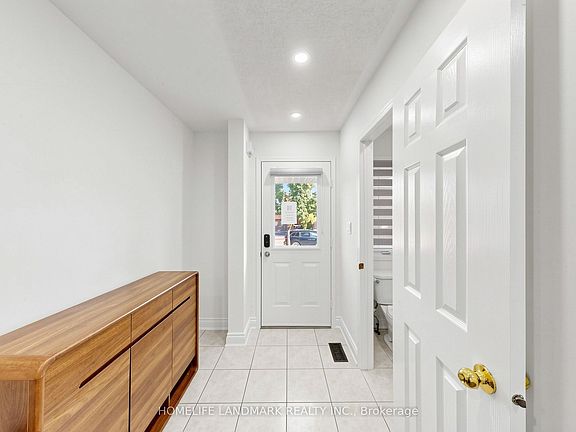 5th image of 199 Purcell Cres