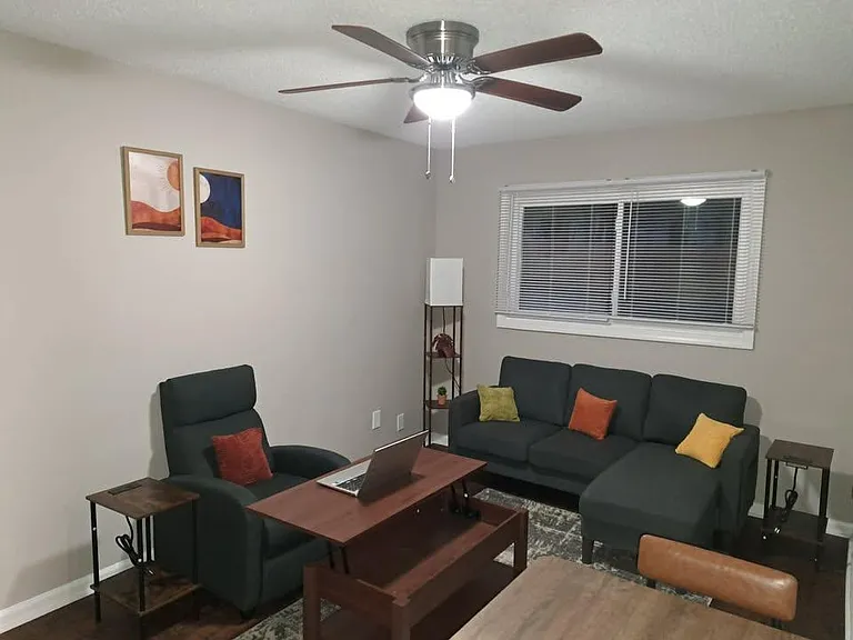 140 Prentice Pl #I — Photo 7