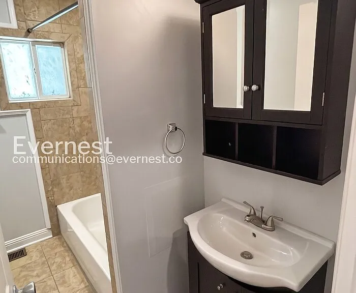 6913 Martha Ave #A — Photo 5