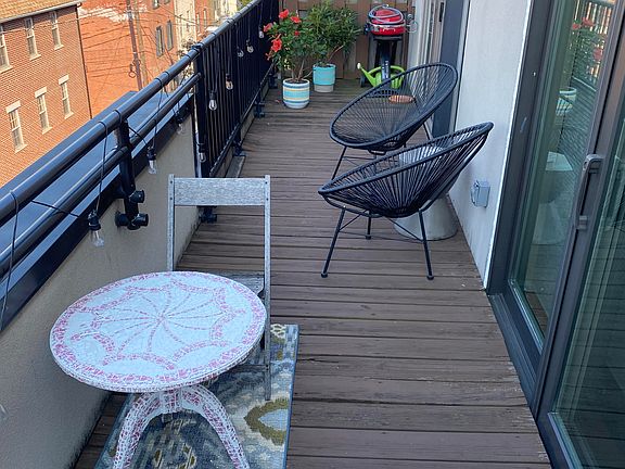 5th image of 837 N 2nd St APT 305