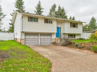 19223 Whitney Ln, Oregon City, OR