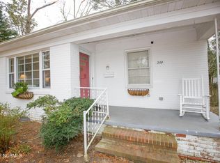 264 E Indiana Ave, Southern Pines, NC 28387