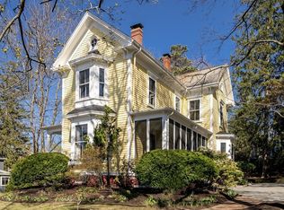 14 Hillside Ave, Winchester, MA 01890