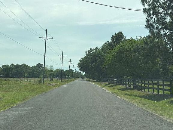4th image of 723 Campbell Rd