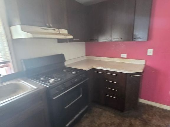5th image of 1947 W Marquette Rd Floor 3