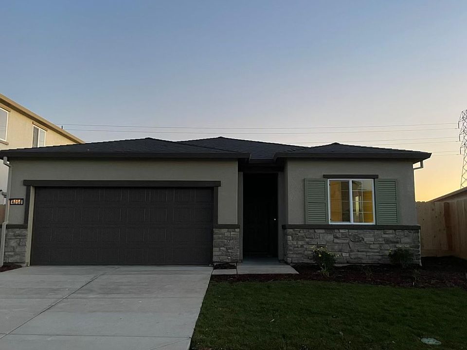 1st image of 4250 Lasalle Dr #B