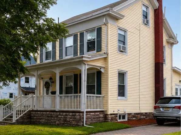 22 E High St, Bound Brook, NJ 08805