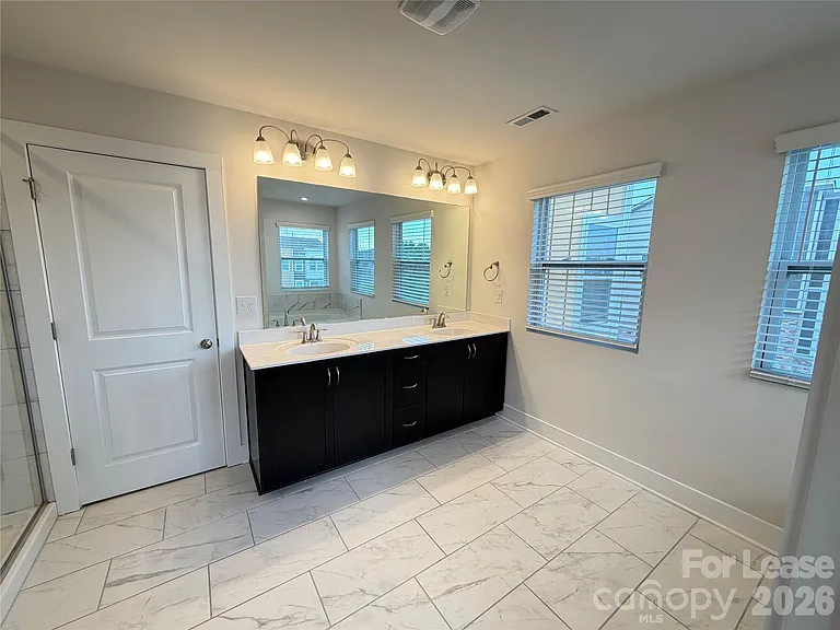 2511 Ensemble Ct — Photo 26
