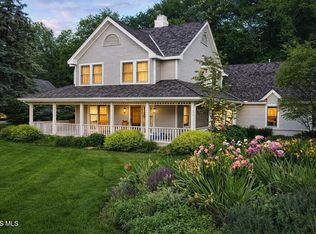 30039 Morningside Dr, Perrysburg, OH 43551