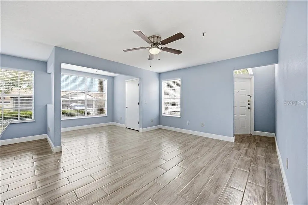 1 bed, 1.0 bath, 834 sqft, $1,450 — Photo 4