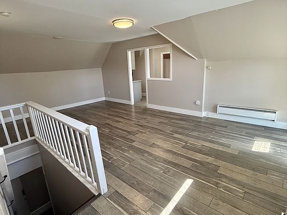 3rd image of 1148 Josephine St APT 2