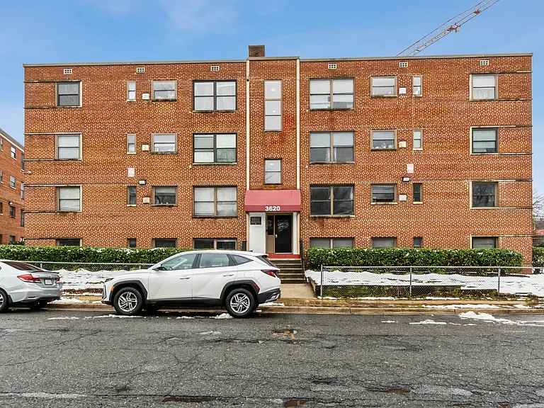 Potomac West — Photo 11