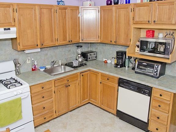 Kitchen - Unit 1