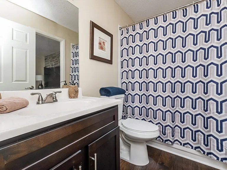 Tuscany Pointe at Tampa Apartment Homes — Photo 9