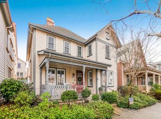 2072 Central St, Hercules, CA 94547