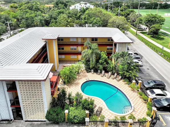 744 NE 14th Avenue #4, Fort Lauderdale, FL 33304