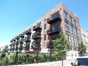 1st image of 1910 S Michigan Ave APT 405