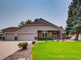 2102 W Dry Creek Rd, Littleton, CO 80120