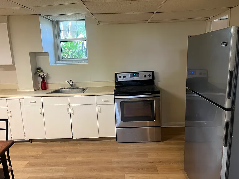 250 Browning Ln #1A — Photo 5