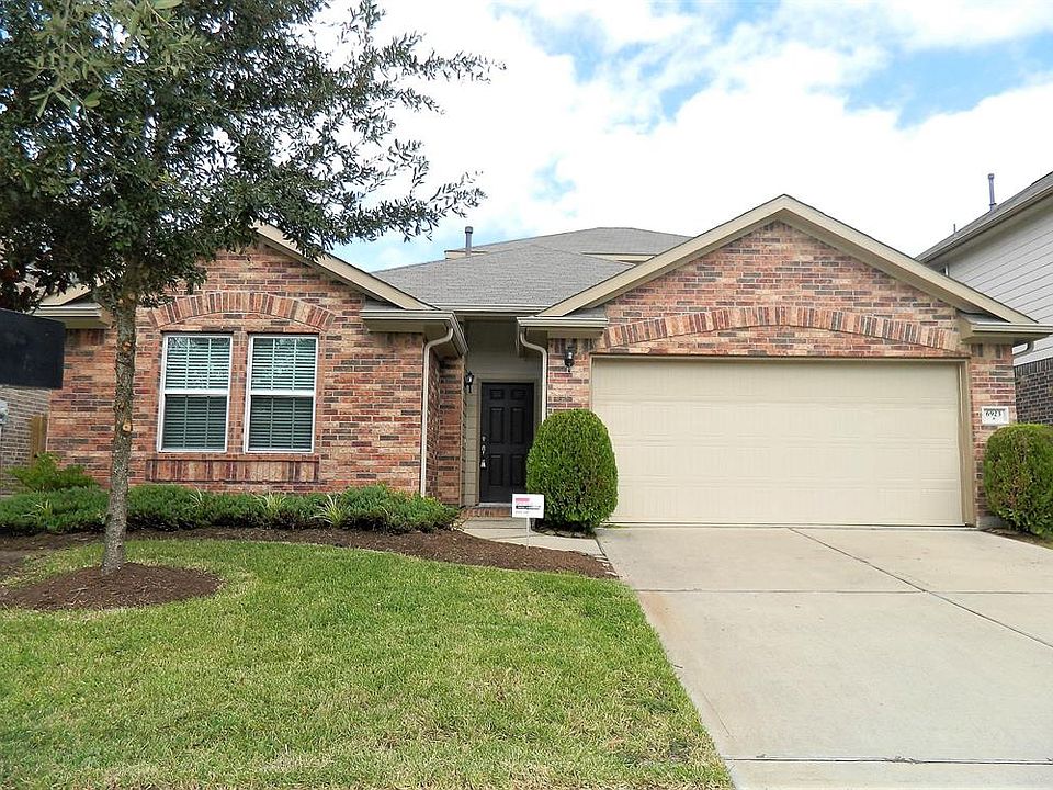 1st image of 6923 Stevenson Dr