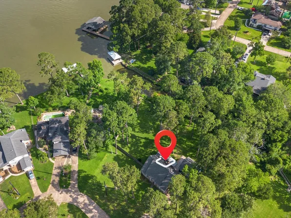 2114 Rain Lake Trl, Crosby, TX 77532