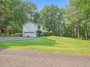 209 Old Colchester Rd, Salem, CT 06420