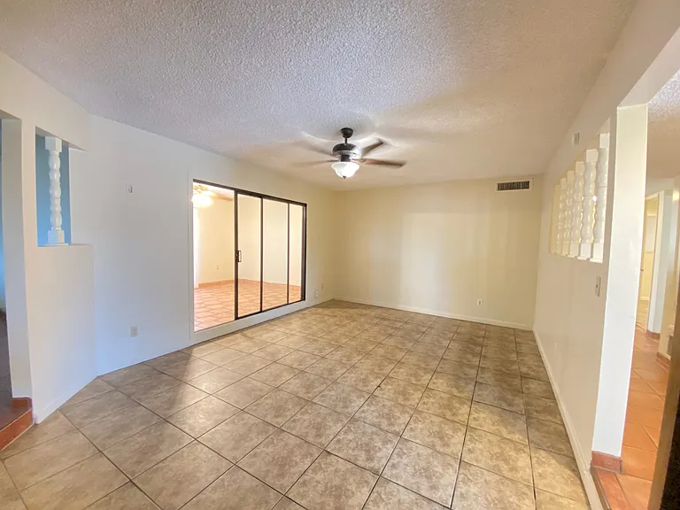 3004 La Casa Pl — Photo 13