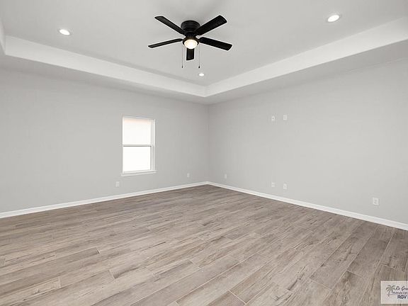 3rd image of 18022 Green Jay Dr