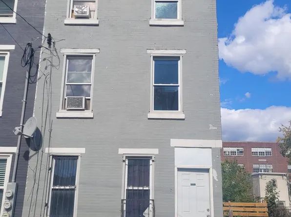1221 W Somerset St, Philadelphia, PA 19133