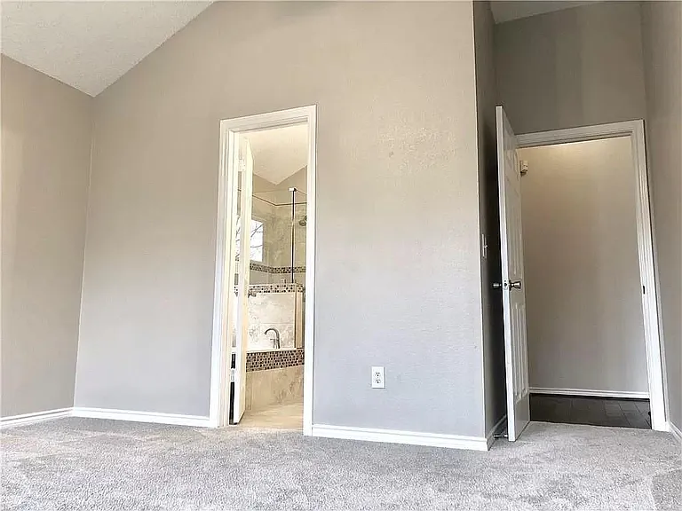 8000 Anchor St — Photo 24