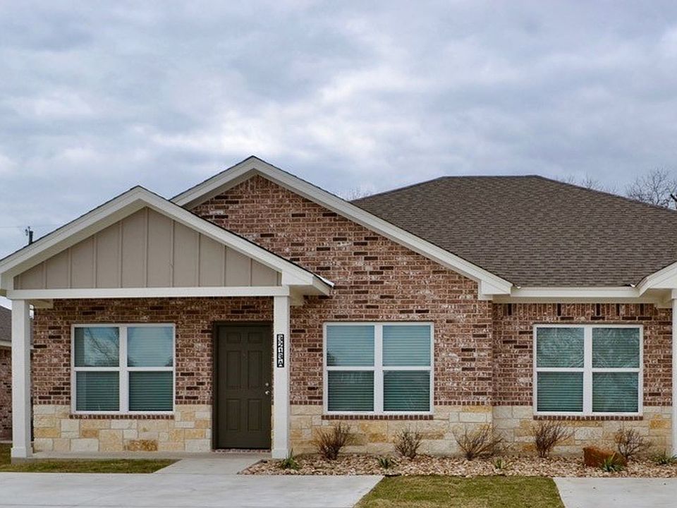1st image of 3200 Belmont Dr #3221-A