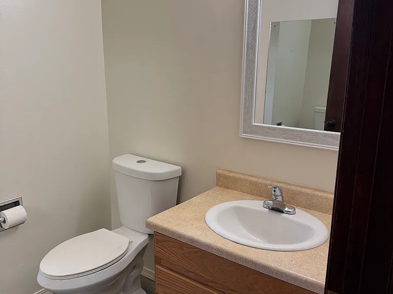 2917 S Peabody St #1/2 — Photo 4