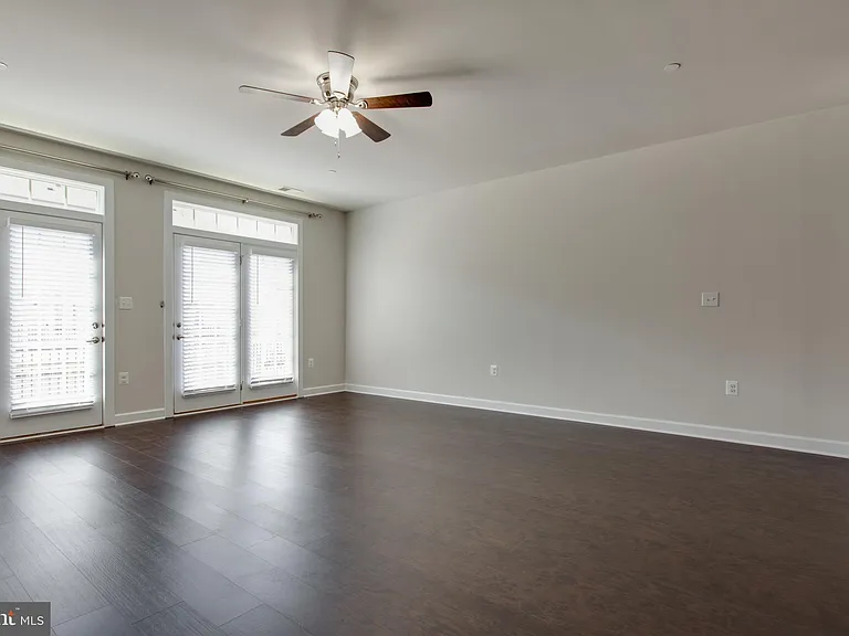 7311 Taylors Hill Ln — Photo 16