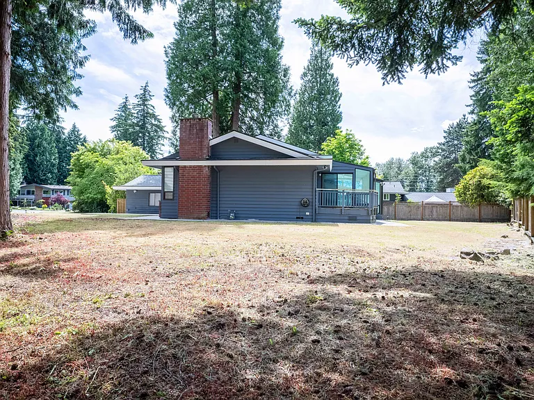 Mid Yard