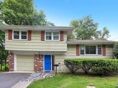 114 Ramille Ct, Paramus, NJ, 07652