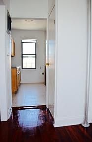 4th image of 4835 46th St #5E