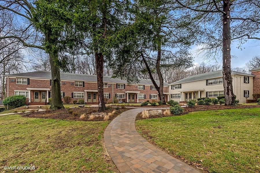 1st image of 49 Longview St #101K