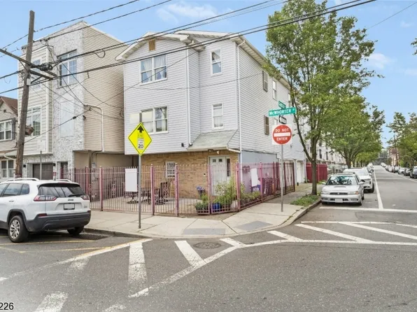 169 Mcwhorter St, Newark City, NJ 07105